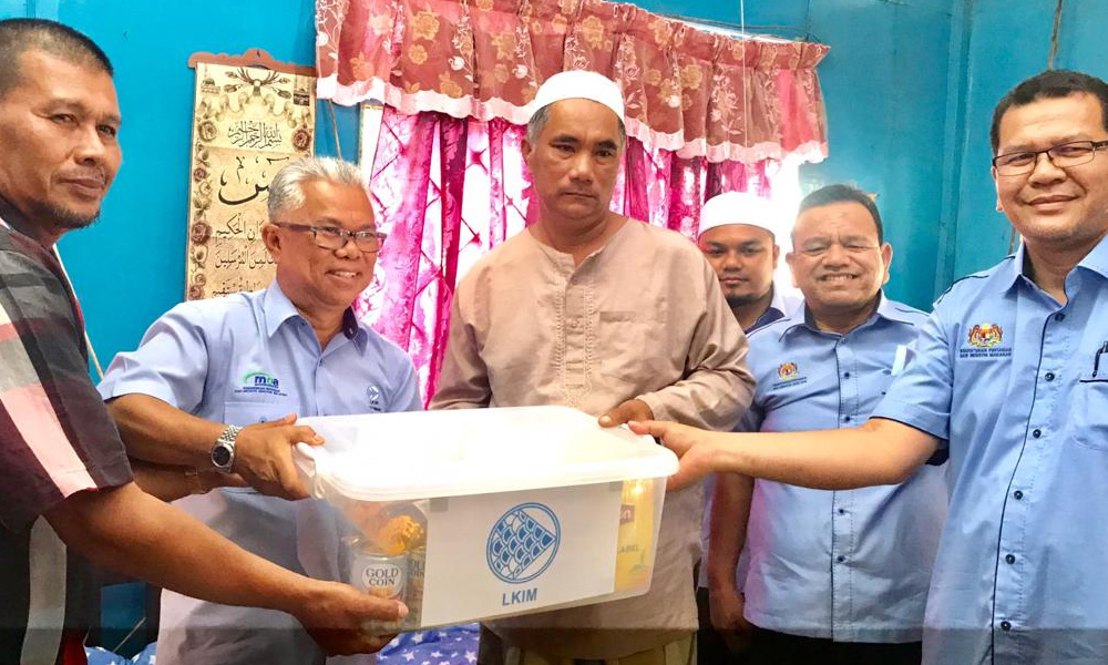 Tekong imbau detik cemas bot terbalik