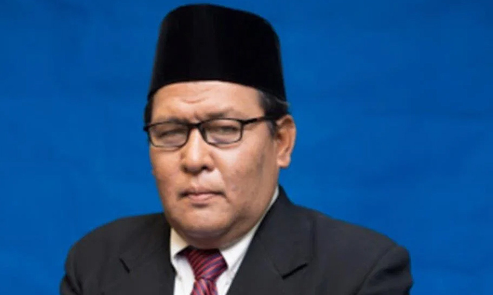 Amanah gives Sabak rep Mustain Othman the boot