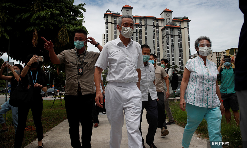 As foreigners depart, Singapore sees population drop - first time since 2003