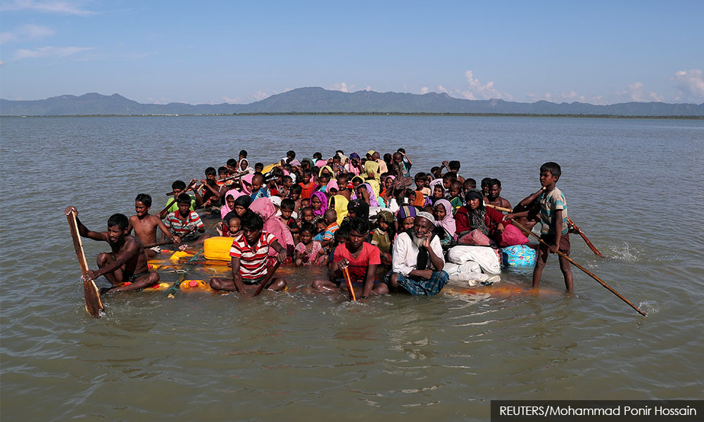 As other doors close, some Rohingya cling to hope of resettlement