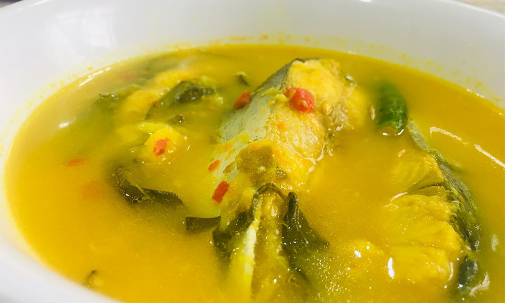 Udang galah, patin tempoyak buat si papa kedana
