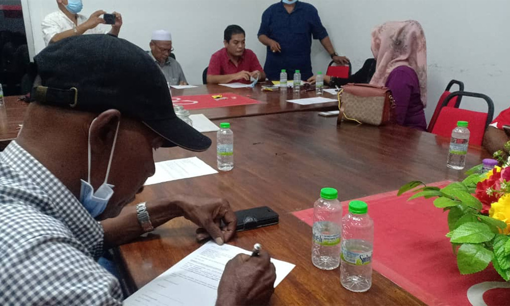Bersatu Kota Tinggi terbubar, lebih ramai dijangka mengikut