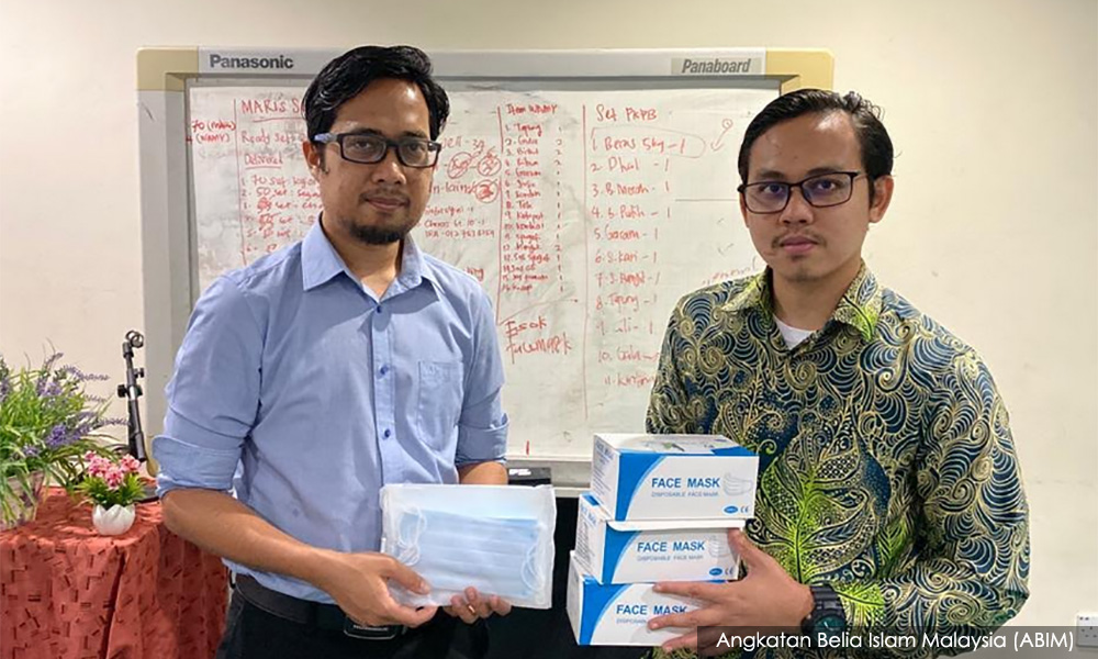 SURAT | Abim edar pelitup muka khas untuk B40