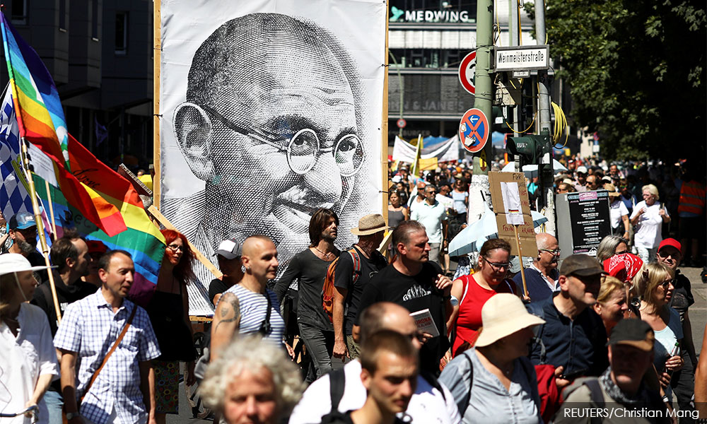 UK considering coin to commemorate Mahatma Gandhi