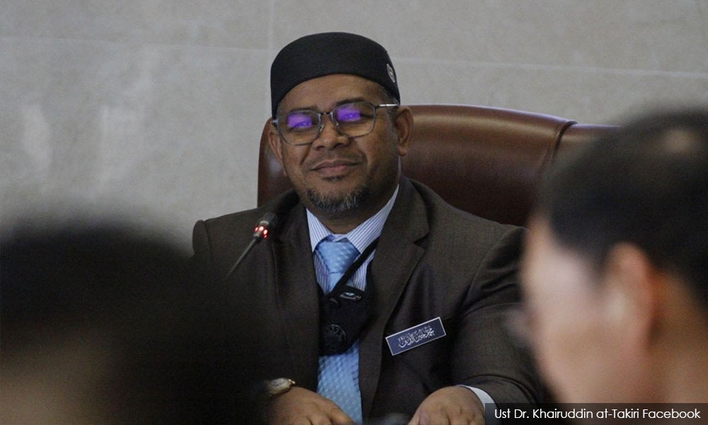 Pegawai nafi menteri gagal kuarantin wajib kini bercuti