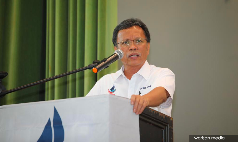 Shafie Apdal atas janji untuk memberikan lima ekar tanah 