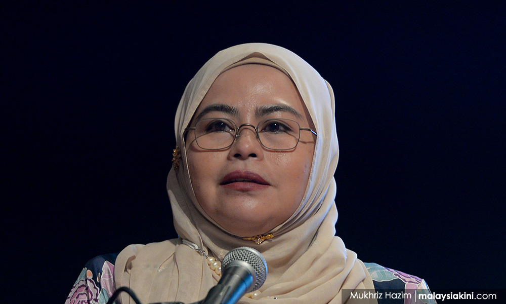 75,000 new grads will struggle to find jobs, says minister