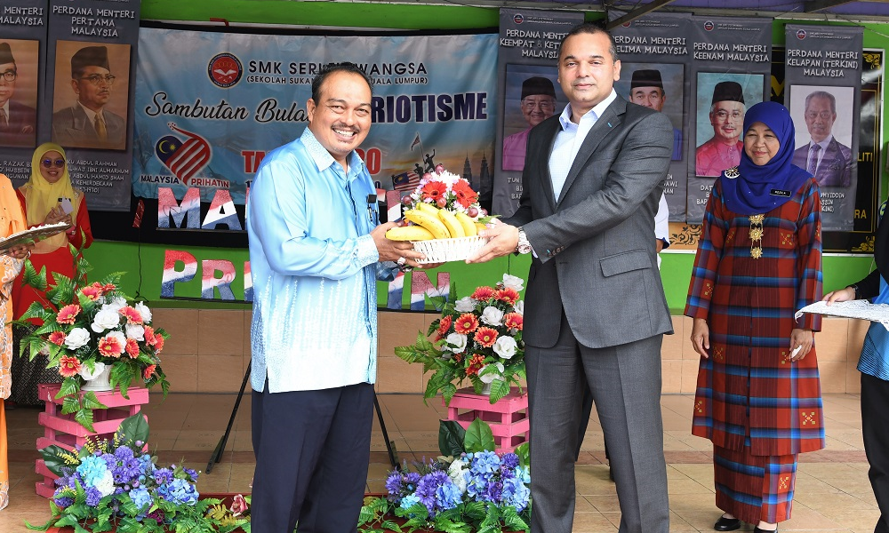 Bank Pembangunan Malaysia embark on School Adoption Programme 2020