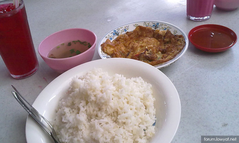 ‘Selling my body for a plate of nasi bujang’