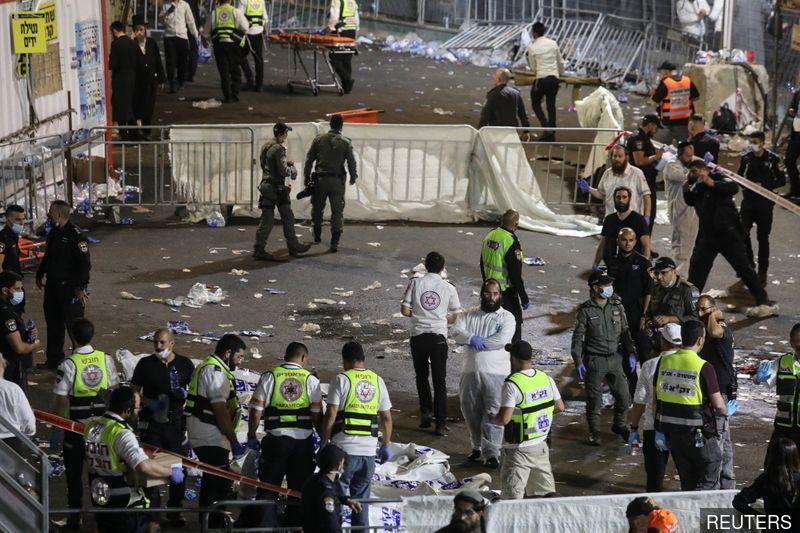 Dozens killed in Israeli religious bonfire festival stampede