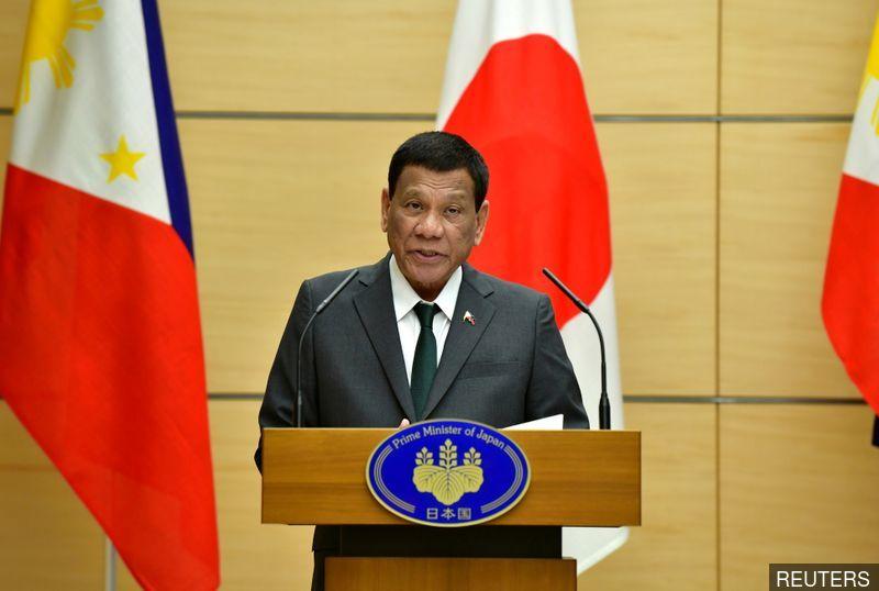 Philippines extends Covid-19 curbs in capital, extends inbound travel ban