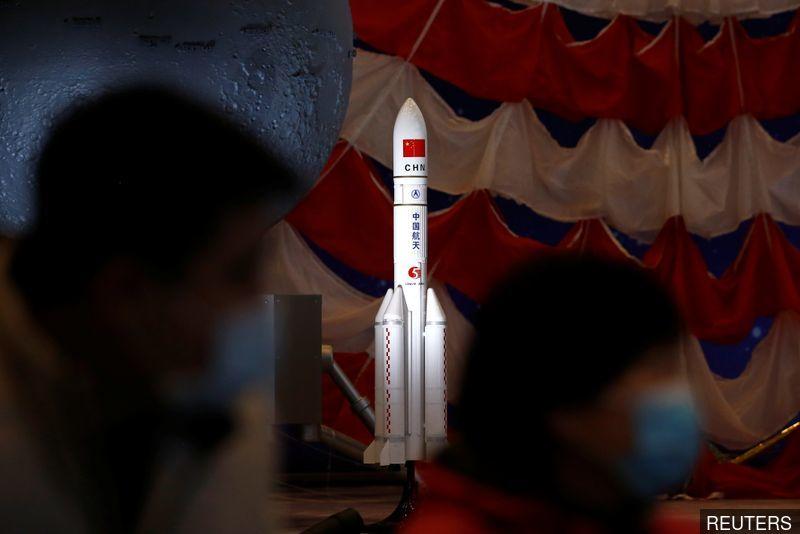 Chinese spacecraft returns to Earth after inaugural flight