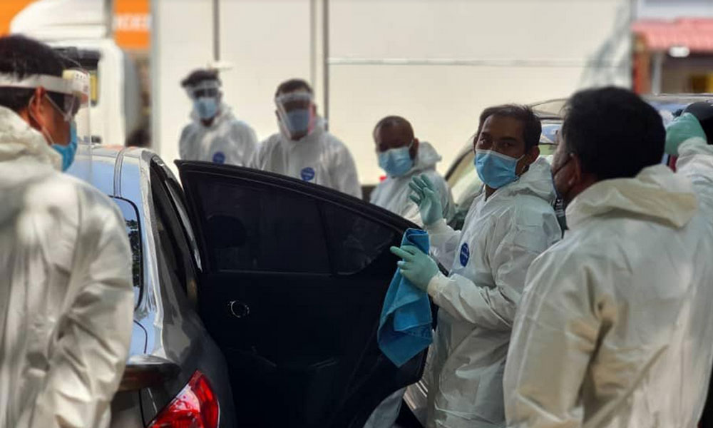 NGO offers free transport to hospitals and CACs for B40 Covid-19 patients
