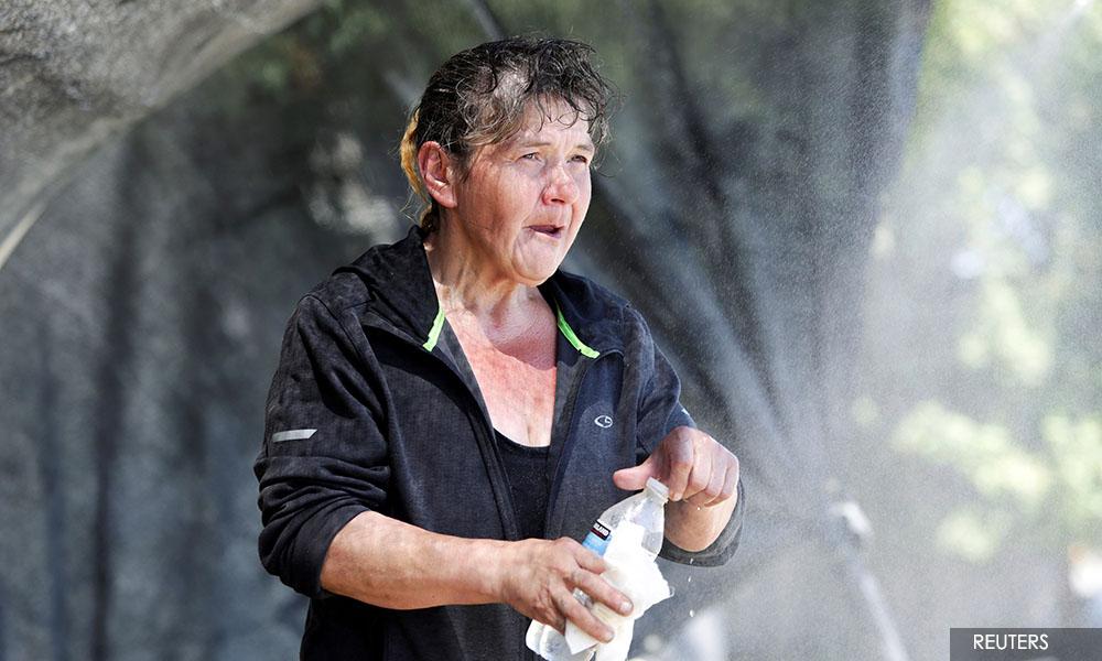 Deaths surge in US, Canada from worst heatwave on record