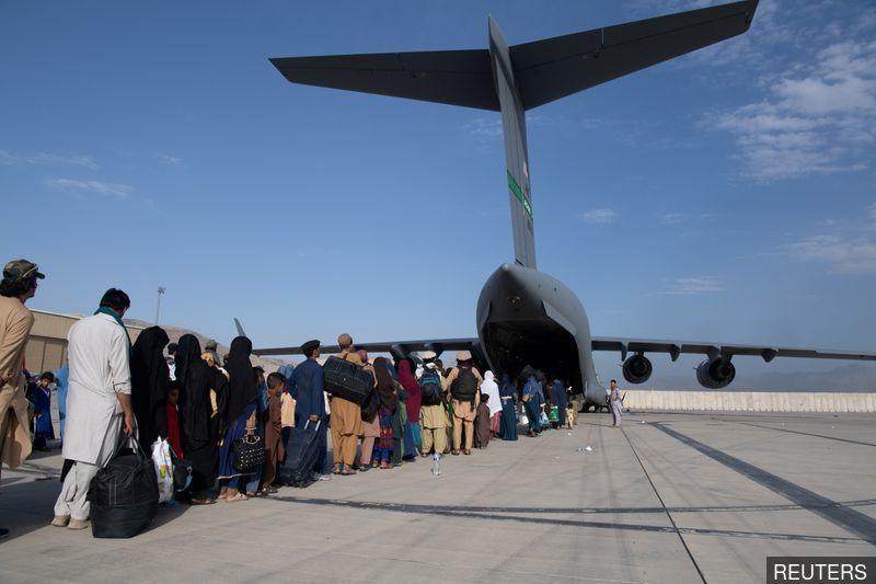 Western nations rush to complete Afghan evacuation before troops leave