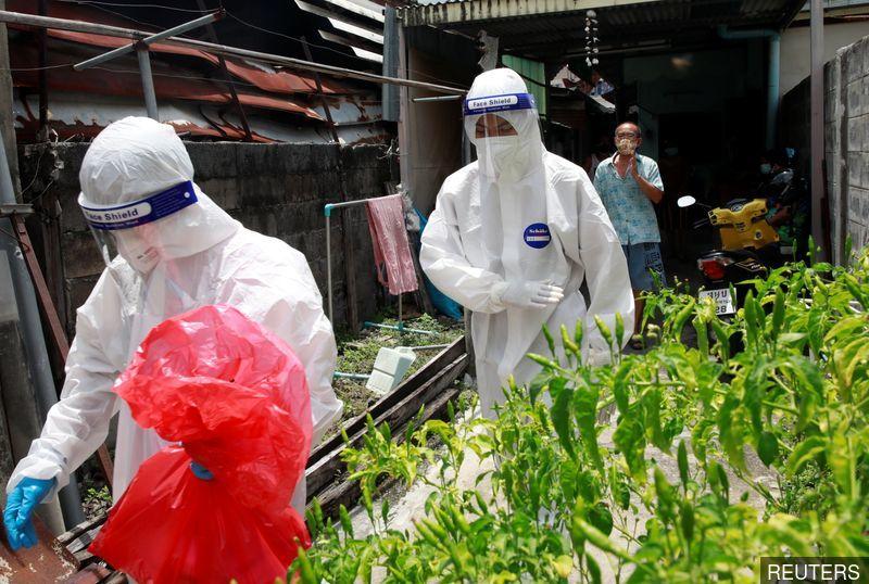 Thai volunteers provide lifeline to elderly, sick cut off by pandemic