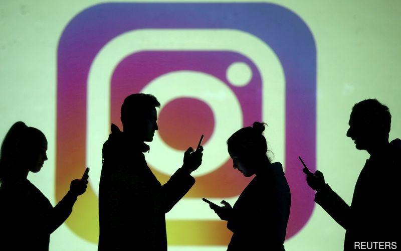 Facebook apologises for second outage in a week, services back up