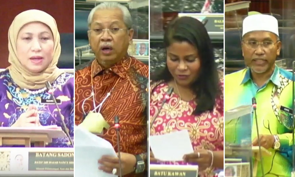 Ahli Parlimen berbusana batik Malaysia di Dewan Rakyat