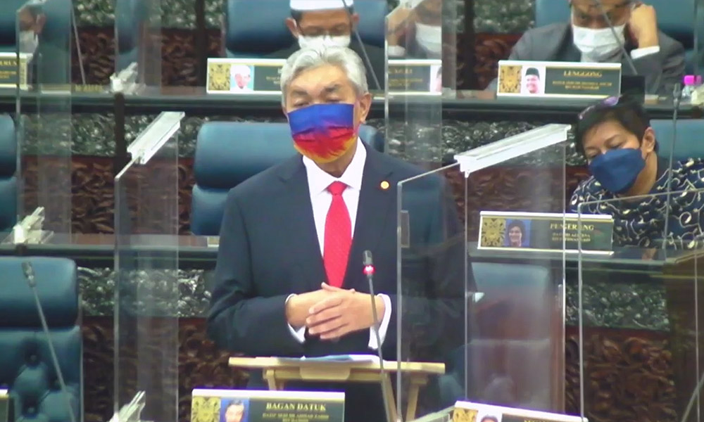 Claims of Malacca govt's collapse: Zahid calls for snap polls