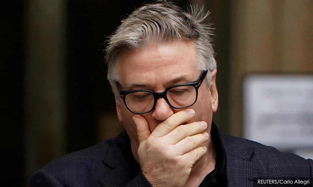 Actor Alec Baldwin fires prop gun, killing cinematographer, authorities say
