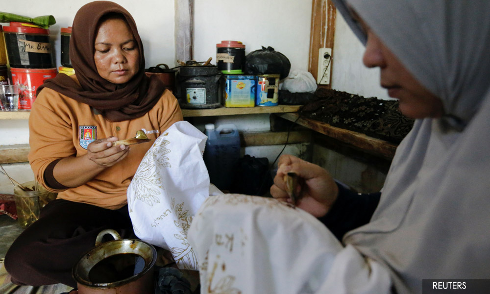 Indonesia's batik-makers turn to mangroves as demand grows for eco-dyes