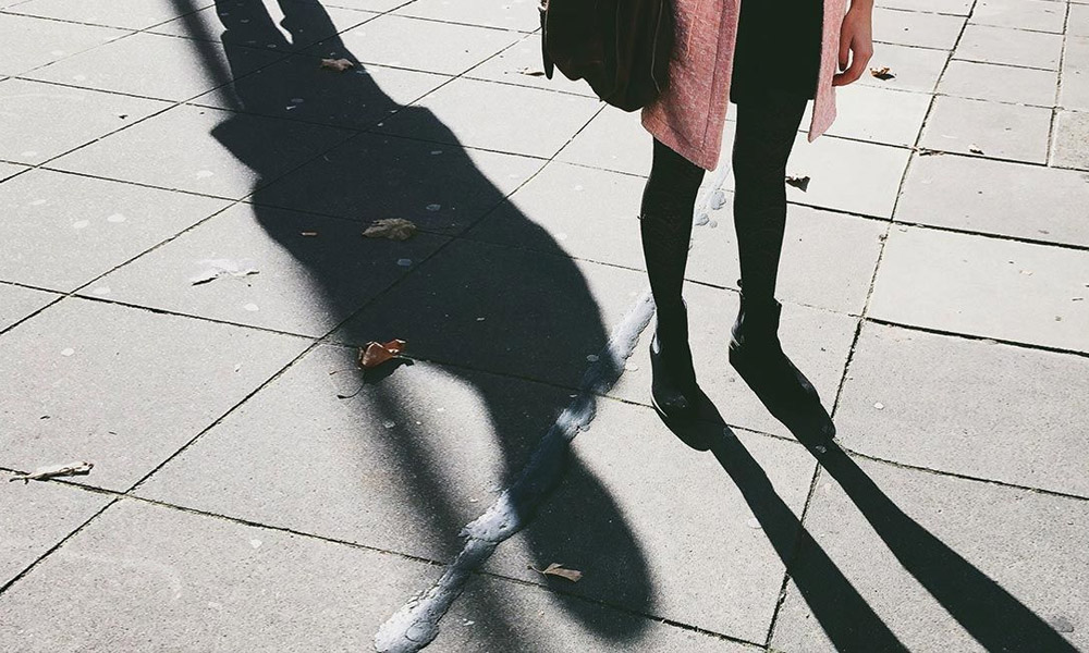 Women’s group welcomes govt commitment to criminalise stalking