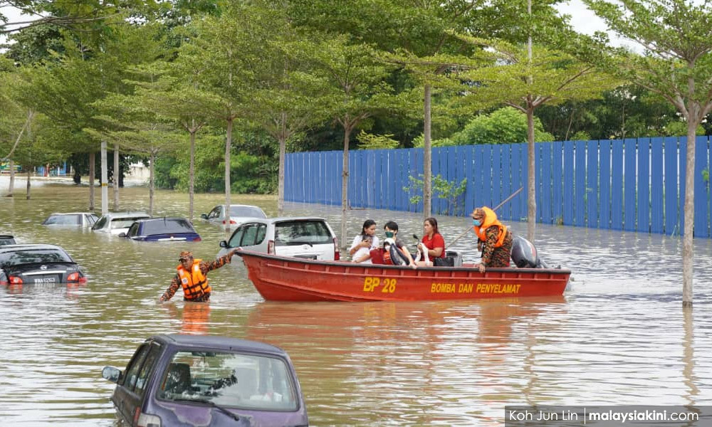 Bersatu launches flood relief fund to help victims – Muhyiddin