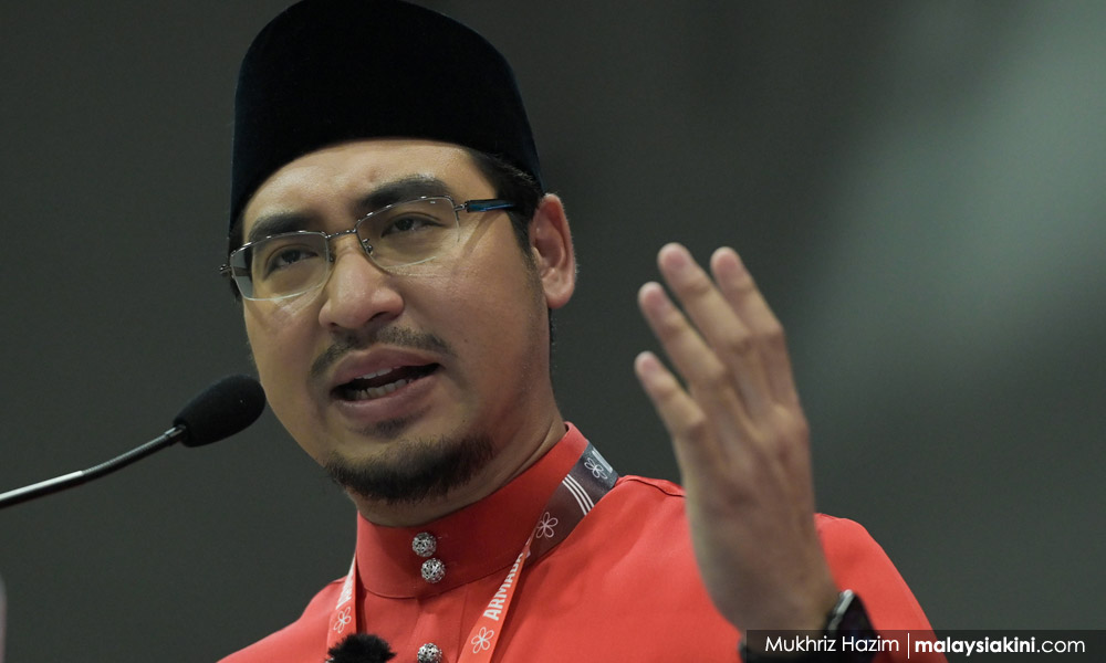 Wan Fayhsal brushes off Bersatu defections, Muda's threat