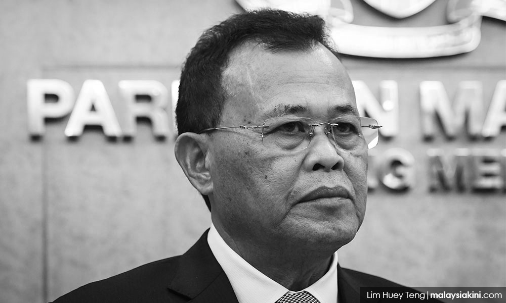 Former Johor MB Osman Sapian dies