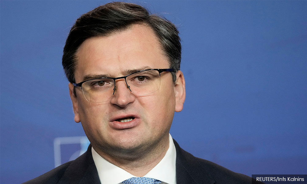 Ukraine calls on Nato to ready sanctions to deter Russian attack