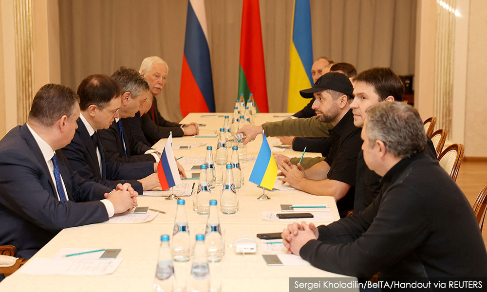 Ceasefire talks begin four days after Russian invasion of Ukraine