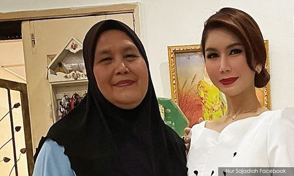 Sajat ajak mak pindah ke Australia