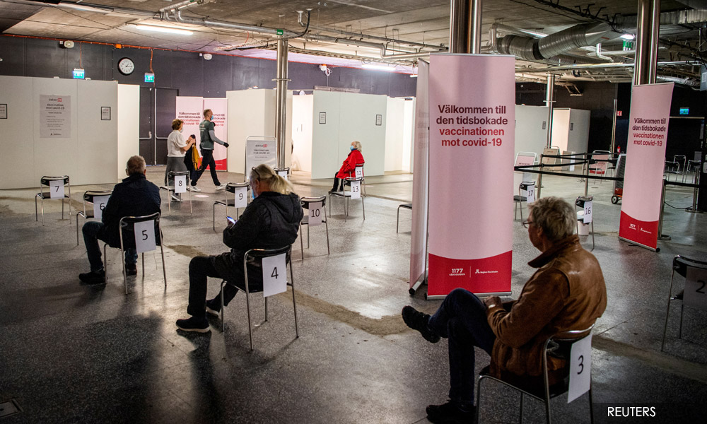 Commission: Sweden should've clamped down harder as Covid hit
