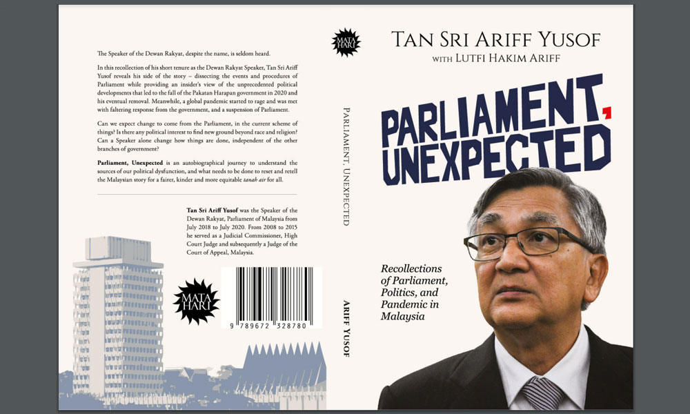 BOOK REVIEW | Reflections and narratives from the speaker's chair