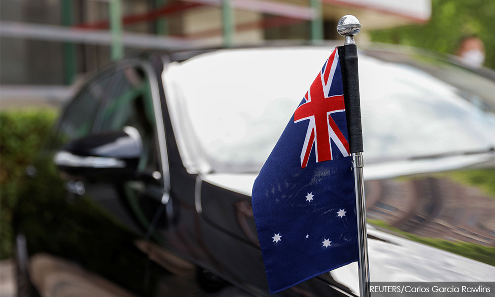 Australia aims for 'responsible' budget after UK mayhem