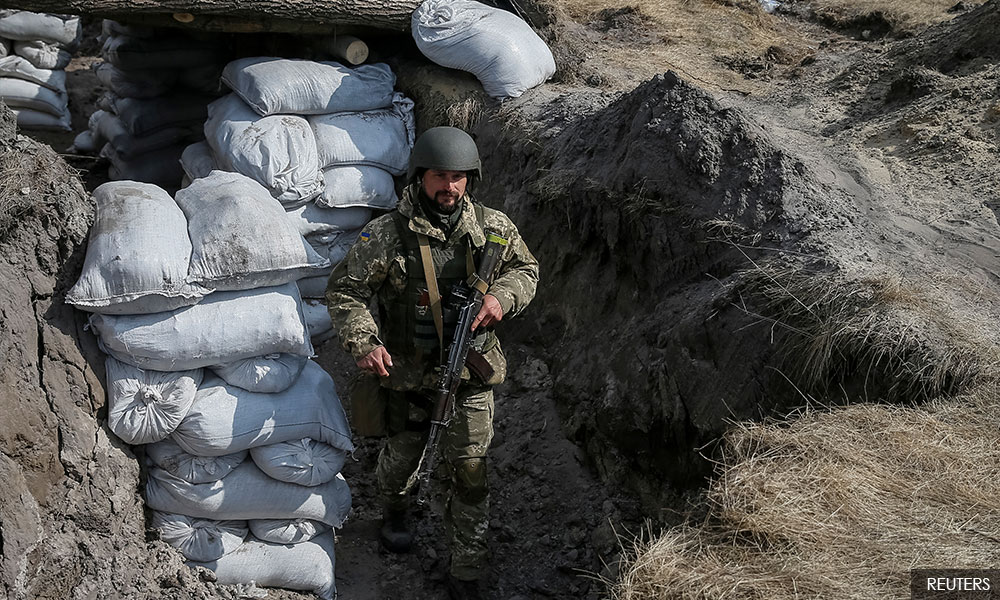 Ukrainian forces advance east of Kyiv as Russians fall back