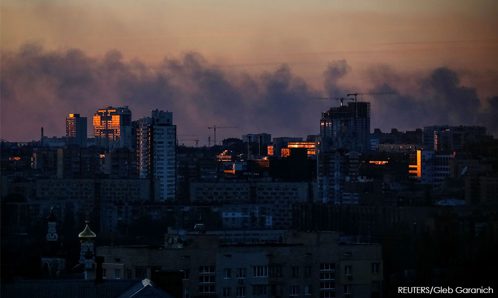 Fighting rages outside Kyiv, Ukraine says evacuations threatened again