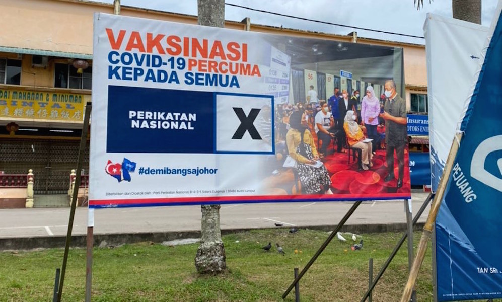 ULASAN | Merungkai putar belit media pro-DAP