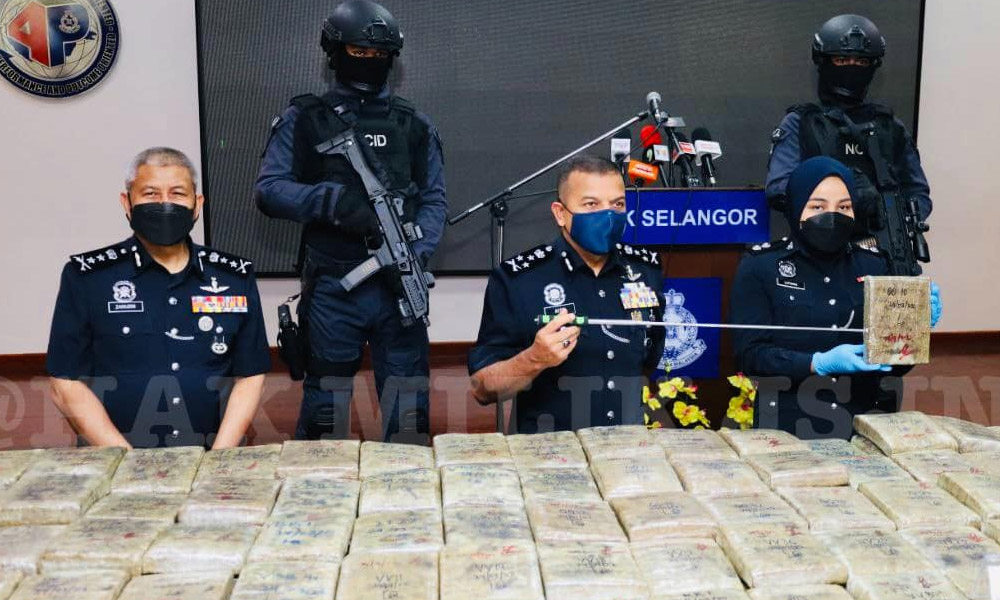 Cops Seize 1.33 Tonnes Of Cannabis Worth RM3.33m In Selangor