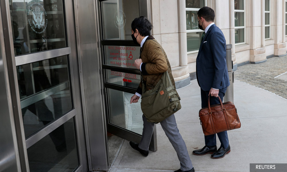 US prosecutors cast doubt on ex-Goldman banker's wife testimony at 1MDB trial