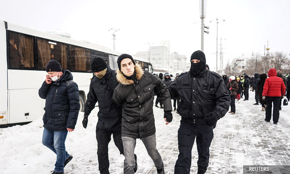 More than 4,300 detained at anti-war protests in Russia