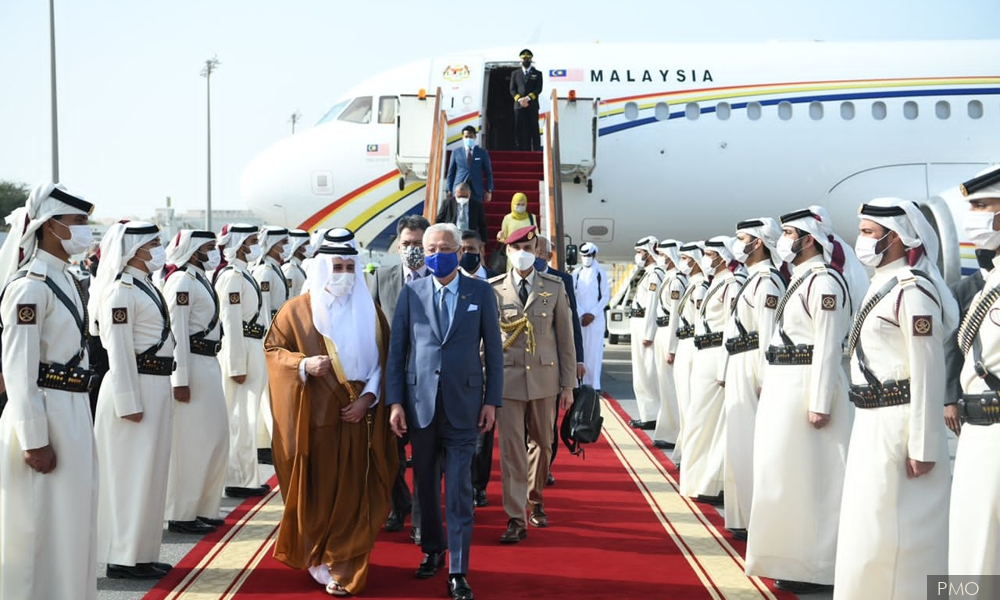 PM arrives in Qatar for three-day official visit
