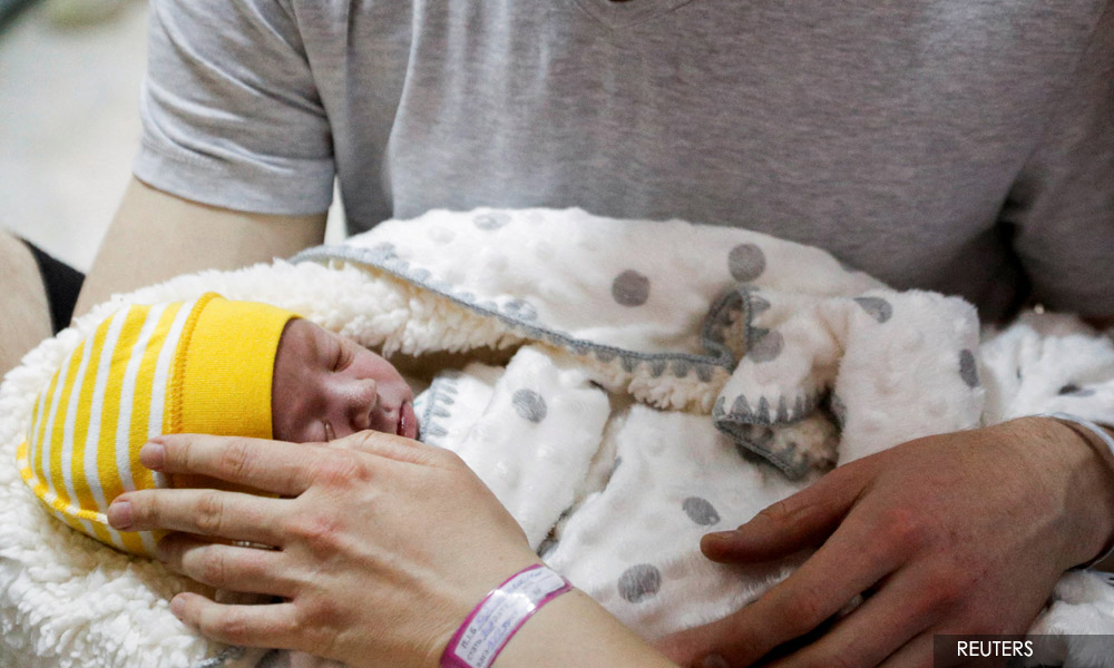 Maternity leave for all in limbo, pending ministerial order