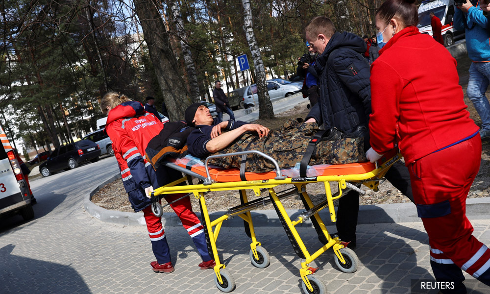 Diplomacy efforts step up after Russian strike on Ukraine base