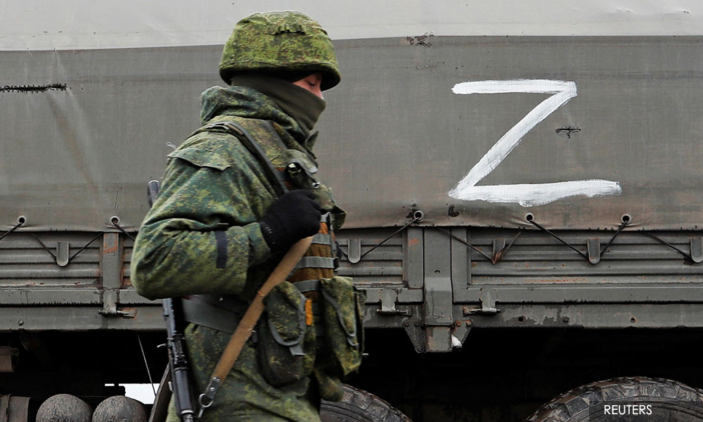 Russian column bears down on Kyiv as battle for Ukraine capital intensifies