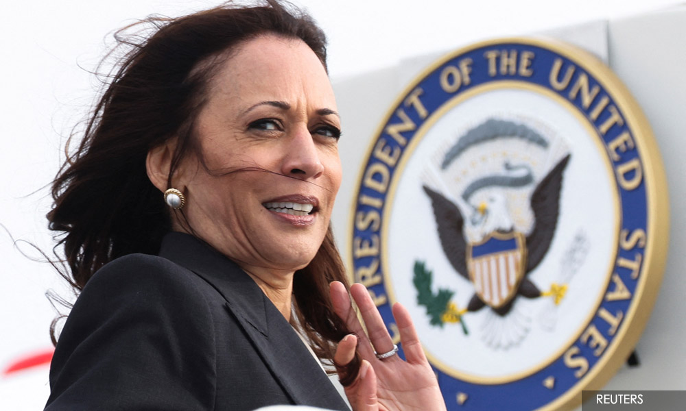 US veep Harris tests positive for Covid-19