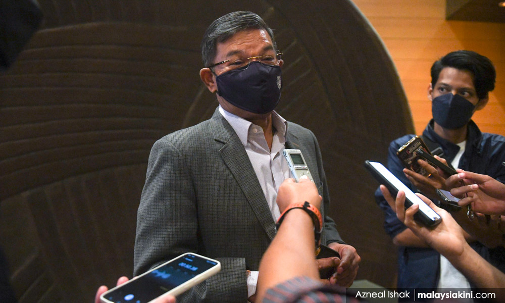 Saifuddin going into PKR polls without a 'cai', despite many offers