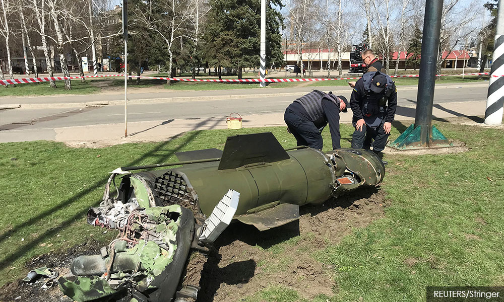 Ukraine demands tough global response to train station missile strike