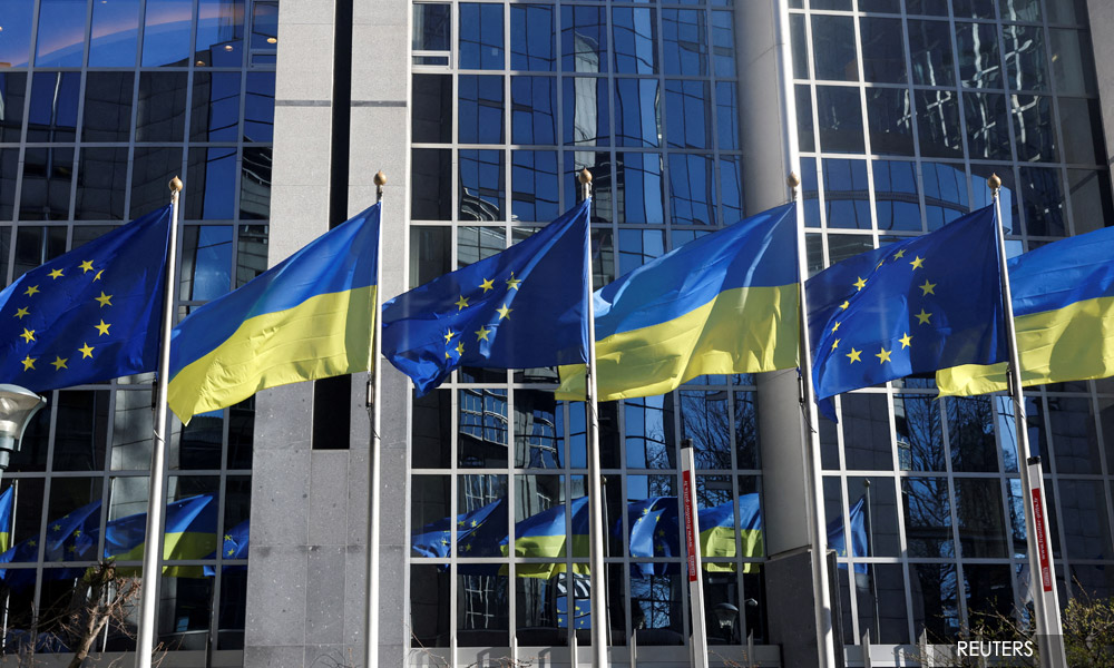 Ukraine on course for EU candidacy at summit, EU says