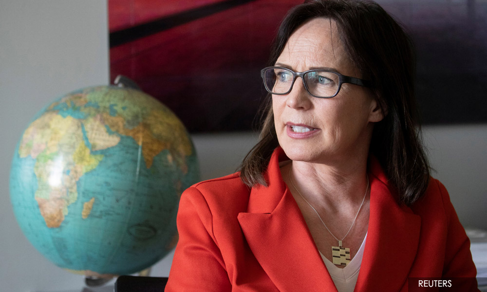 Neutral Switzerland leans closer to Nato in response to Russia